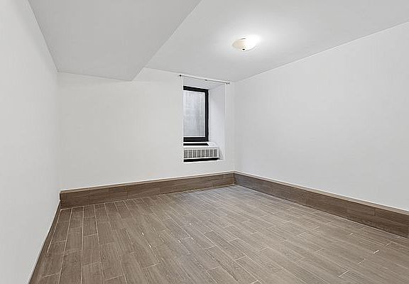 3rd image of 2066 5th Ave #1A