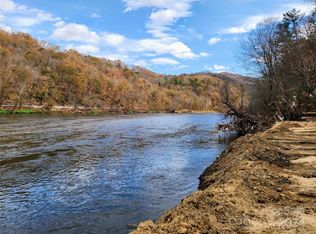 707 Anderson Branch Rd, Marshall, NC 28753