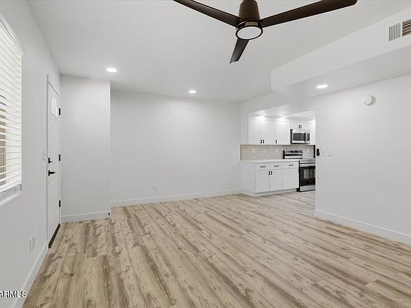 5th image of 10216 N 7TH Avenue #2