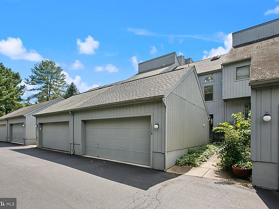 2nd image of 11115 Timberhead Ct