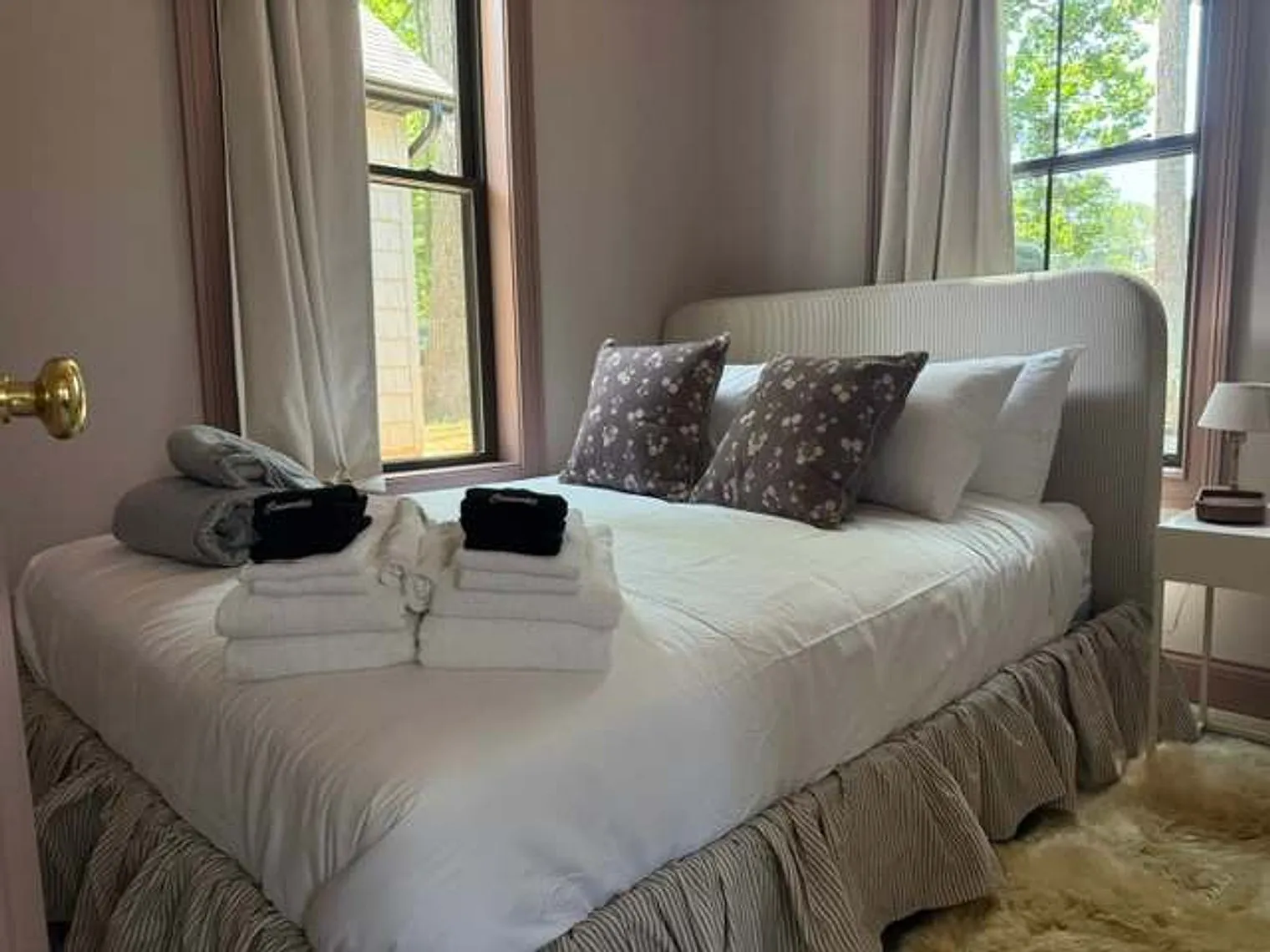 2 bed, 1.0 bath, 527 sqft, $7,812 — Photo 4