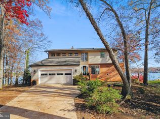 119 Castle Hill Ct, Locust Grove, VA 22508