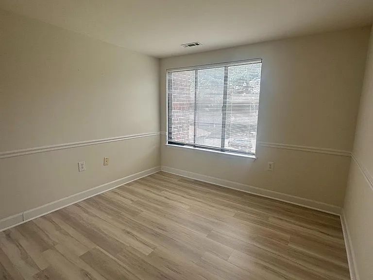 18001 Chalet Dr #19202 — Photo 31