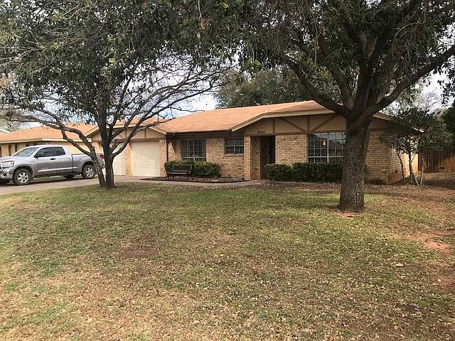 1st image of 3522 Clare Dr