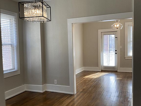 5th image of 110 W 36th St APT 1E