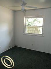 3rd image of 3460 Helen Ave