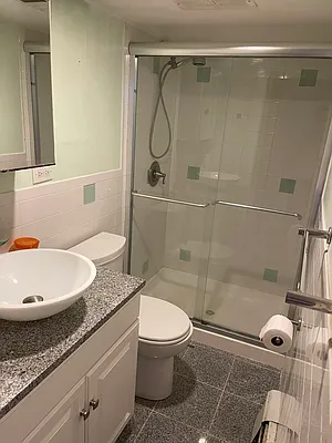 Rented by Voro New York | media 17