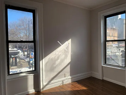 Rented by Yaffa Realty LLC | media 24