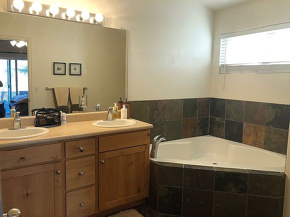 Master bath suite 