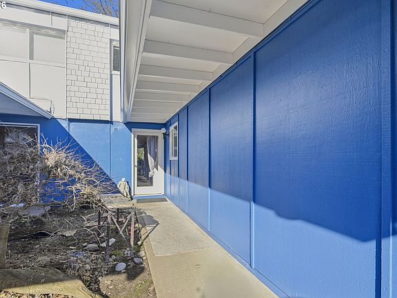 5th image of 1438 Quaker St