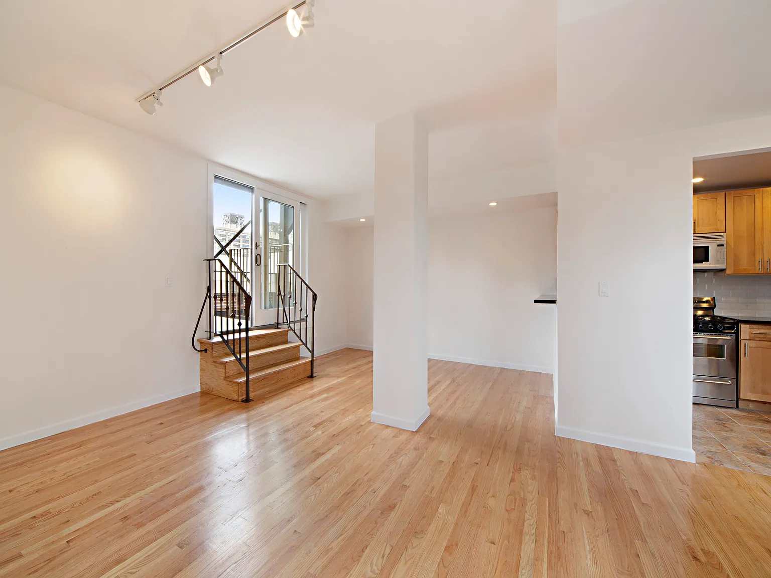 260 West 72nd Street — Photo 4