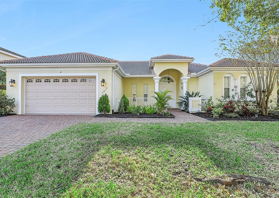 1st image of 3917 Shoreview Dr