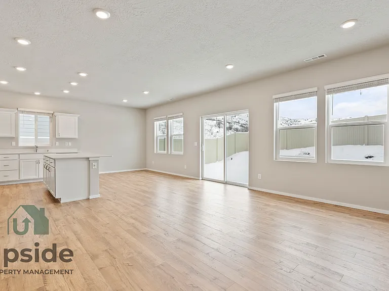 20601 E Meadow Spring Loop — Photo 10