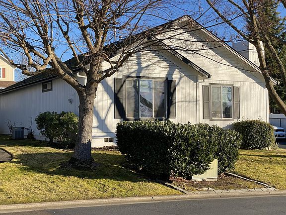 4th image of 3555 Southvillage Dr