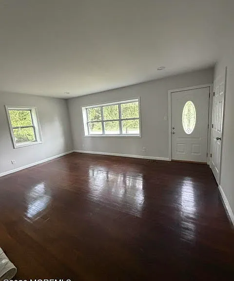 206 Taylors Mills Rd — Photo 3