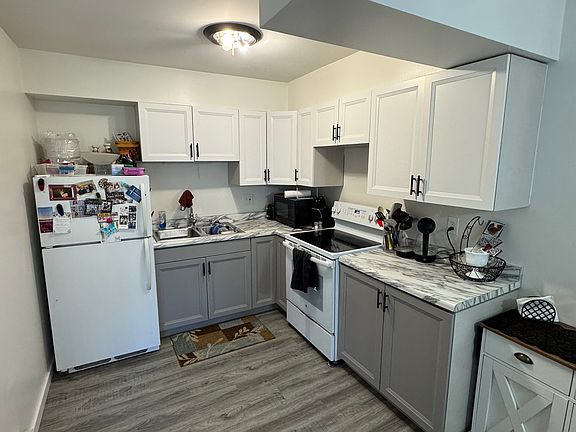 2nd image of 108 3rd Ave #4