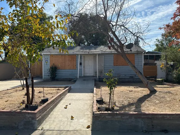 925 W Peralta Way, Fresno, CA 93705