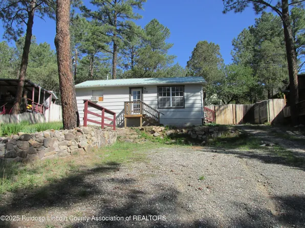 208 Hemlock Cir, Ruidoso, NM 88345