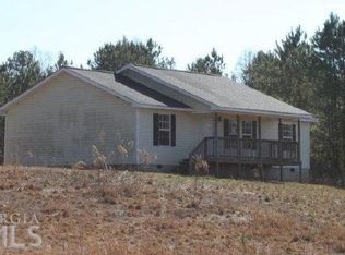 354 Airport Cir, Resaca, GA 30735