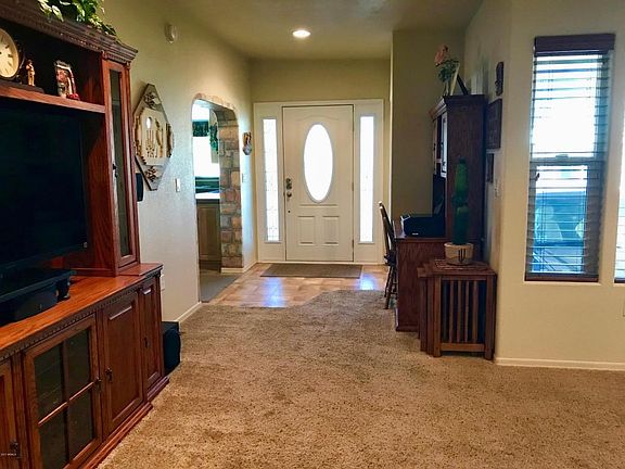 7750 E. BROADWAY RD. #753 - FOYER