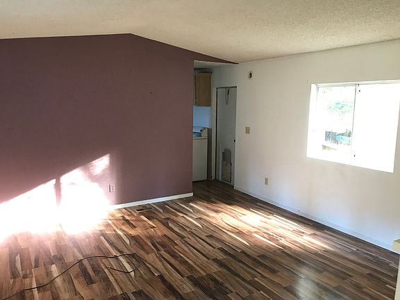 3rd image of 32167 O'Bayley Dr