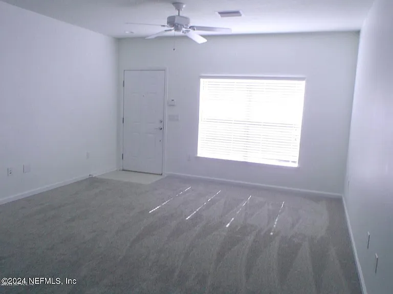 8125 Summergate Ct — Photo 14