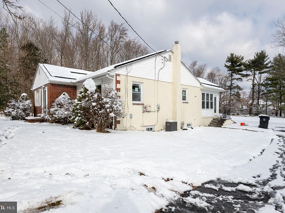 825 Main St, Sewell, NJ 08080 | MLS #NJGL2027394 | Zillow