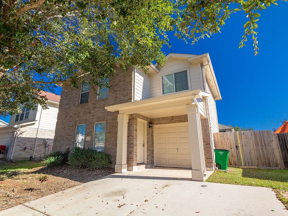 1st image of 19714 Shores Edge Dr