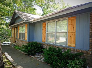 4 Dolphin Ln, Bella Vista, AR 72715