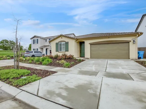 766 Silver Creek Cir, Plumas Lake, CA 95961