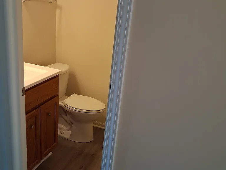 7584 Whitcomb St #B — Photo 4