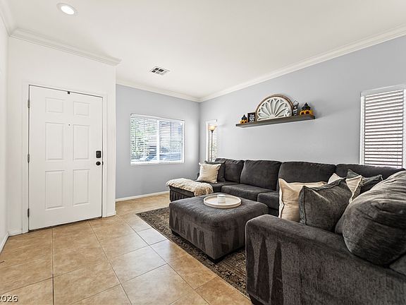 5th image of 6156 Pacific Dogwood Ave