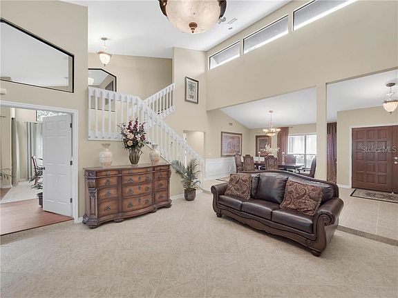 5th image of 2804 Summer Brooke Way