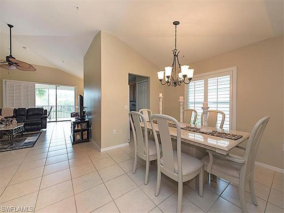 4th image of 1405 Tiffany Ln APT 1401