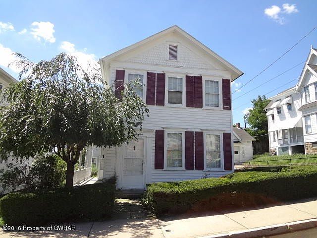 135 Gaylord Ave Plymouth
