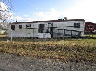 302 Saint John Rd, Schulenburg, TX 78956