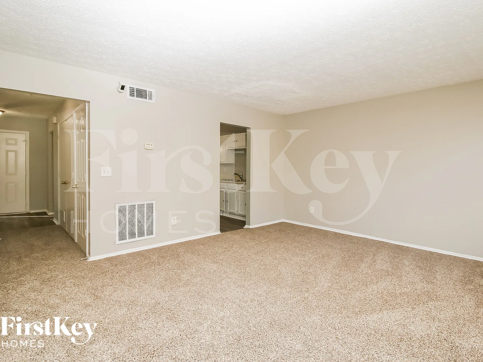3 bed, 2.5 bath, 1254 sqft, $1,525 — Photo 3
