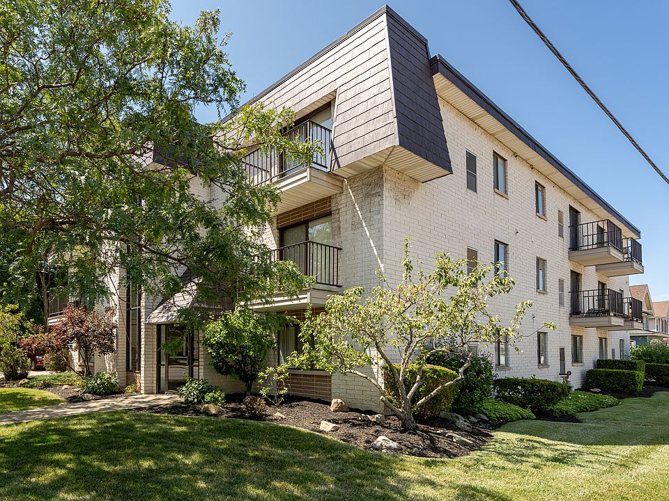 1st image of 18001 Lake Shore Blvd APT 302