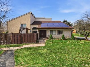 8363 Canning Ter, Greenbelt, MD 20770