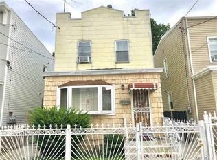 8038 88th Rd, Woodhaven, NY 11421