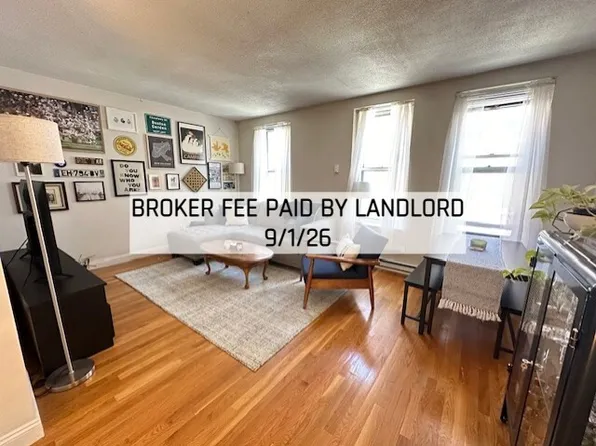 14 Cooper St APT 302, Boston, MA 02113