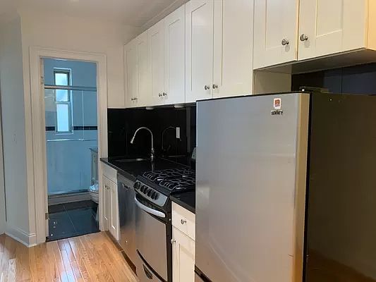 1st image of 330 E 63rd St APT 3L