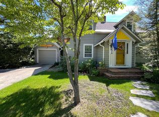 426 N Lincoln St, Suttons Bay, MI 49682