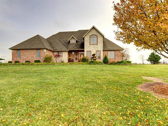 3rd image of 2844 N Farm Road 89