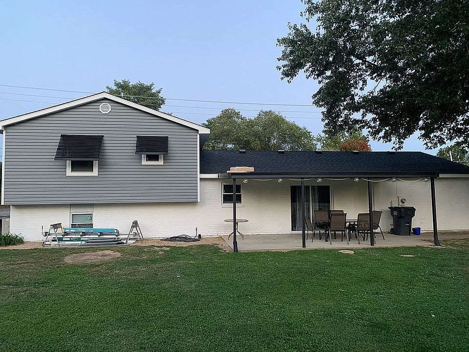 2nd image of 2276 W Banberry Dr