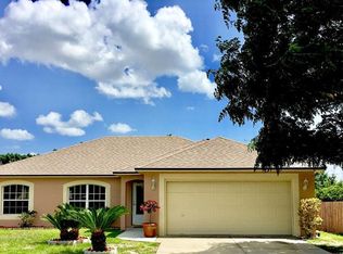 1891 E Chapel Dr, Deltona, FL 32738