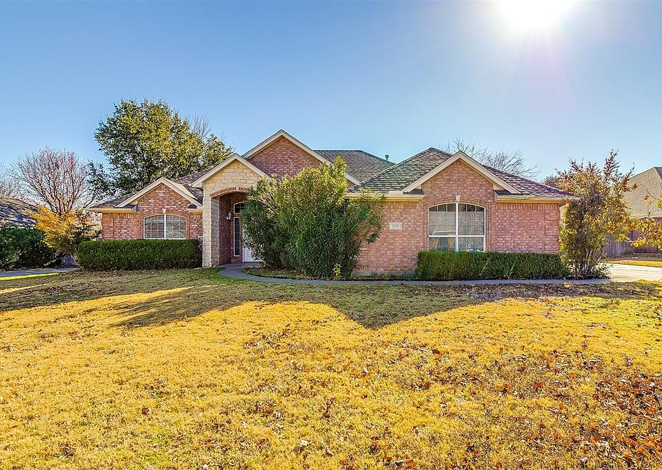 1st image of 1209 Blue Gill Ln