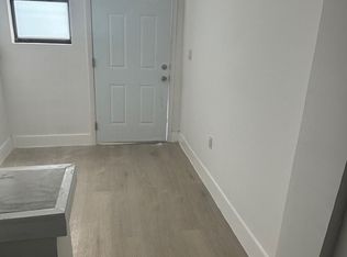 1136 NW 4th St, Miami, FL 33128