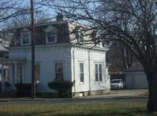 37 Peninsula Blvd, Hempstead, NY 11550