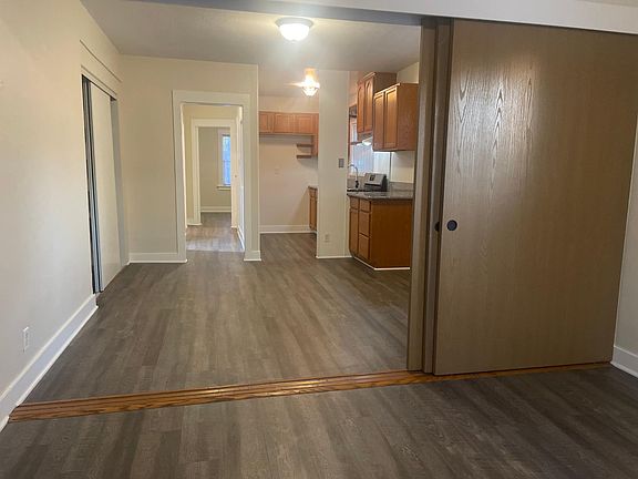 2nd image of 540 Golden Ave